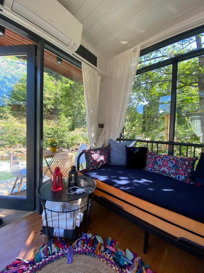 Vagona Tiny House Hotel รีเซ ภายนอก รูปภาพ