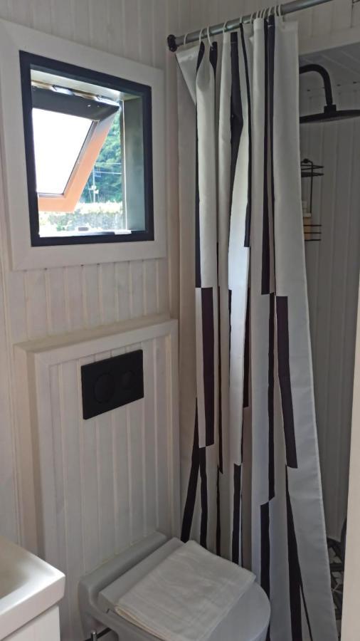 Vagona Tiny House Hotel รีเซ ภายนอก รูปภาพ