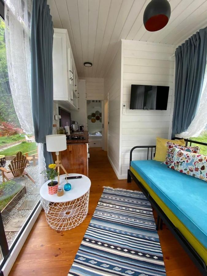 Vagona Tiny House Hotel รีเซ ภายนอก รูปภาพ