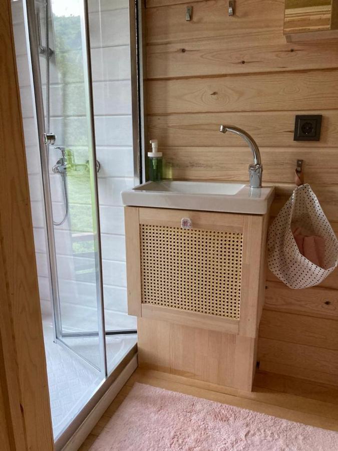 Vagona Tiny House Hotel รีเซ ภายนอก รูปภาพ