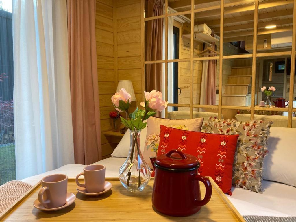 Vagona Tiny House Hotel รีเซ ภายนอก รูปภาพ