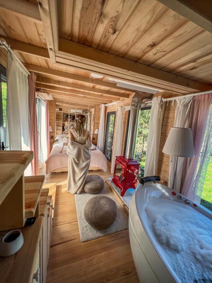 Vagona Tiny House Hotel รีเซ ภายนอก รูปภาพ
