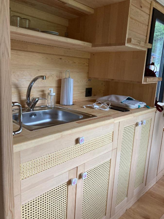 Vagona Tiny House Hotel รีเซ ภายนอก รูปภาพ